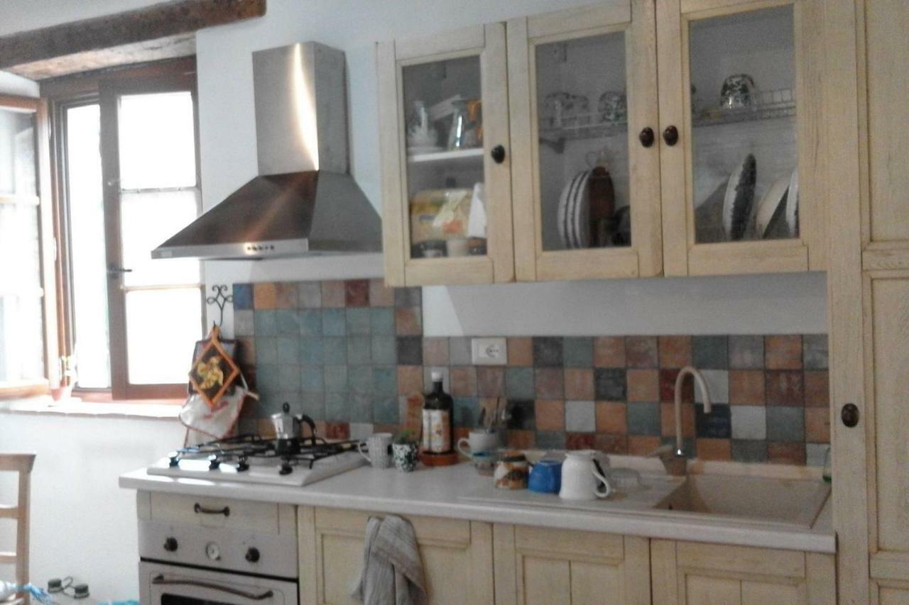 Casa Vacanze "Nonna Vela" Petroio Exterior foto
